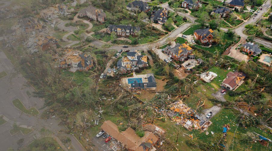 Why choose water damage restoration service for commercial water damage restoration in Alexandria